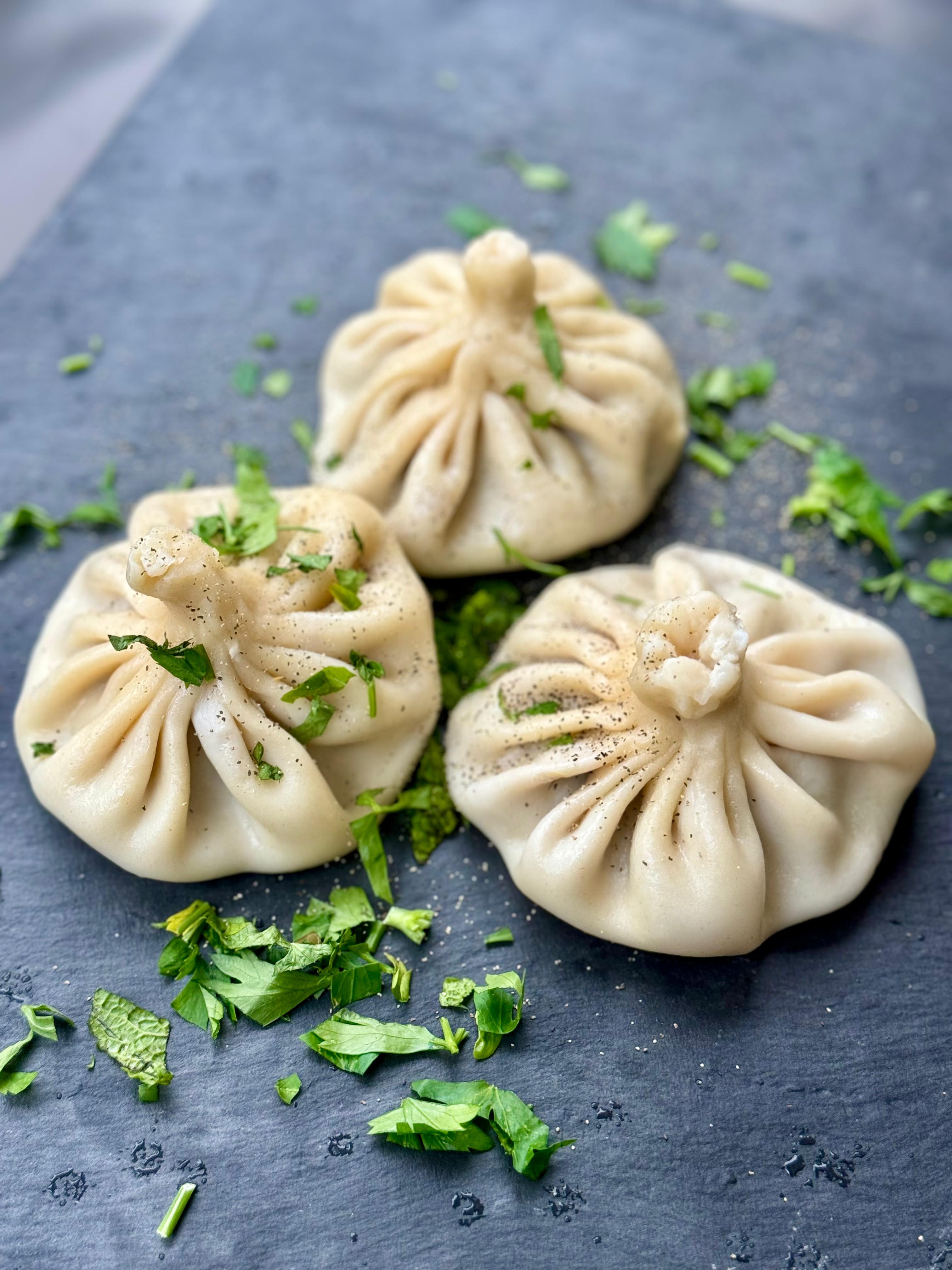 photo montrant des khengalis c'est à dire des raviolis géorgiens.